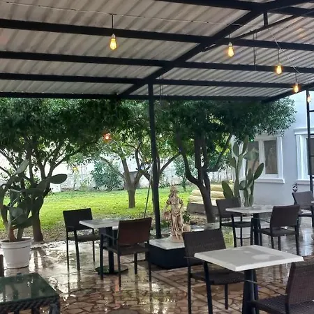 Mert Apart Hotel *